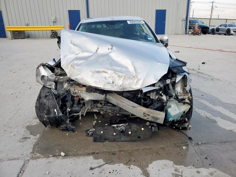 Photo 5 from auction – 2010 LEXUS IS 350 with VIN JTHFE2C26A2504240