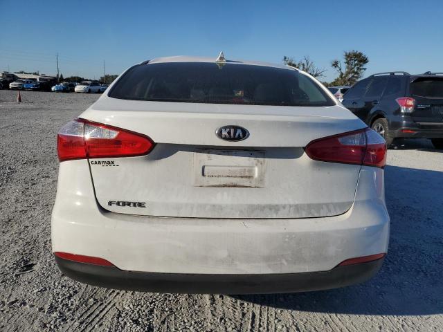 Photo 6 from auction – 2016 KIA FORTE LX with VIN KNAFK4A60G5594243