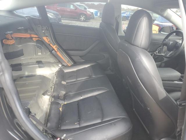 Photo 10 from auction – 2018 TESLA MODEL 3 with VIN 5YJ3E1EA6JF027180