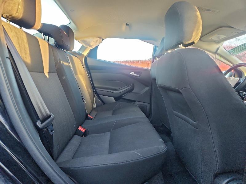 Photo 10 from auction – 2017 FORD FOCUS SE with VIN 1FADP3F26HL315747