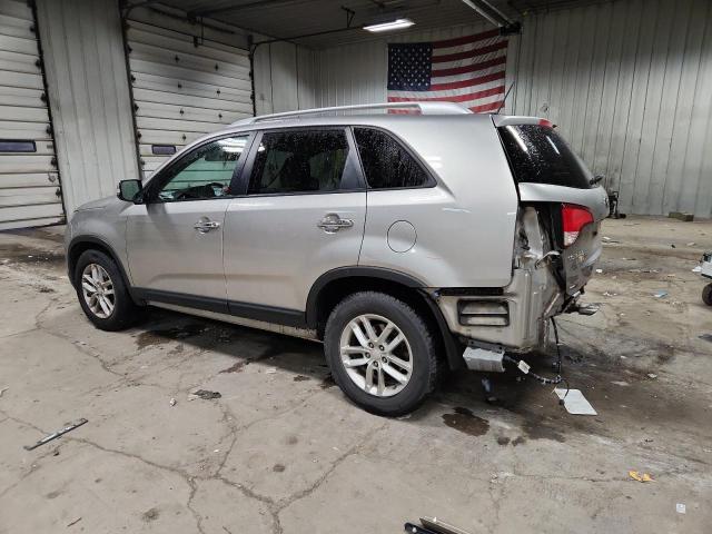 Photo 2 from auction – 2015 KIA SORENTO LX with VIN 5XYKT3A69FG658410
