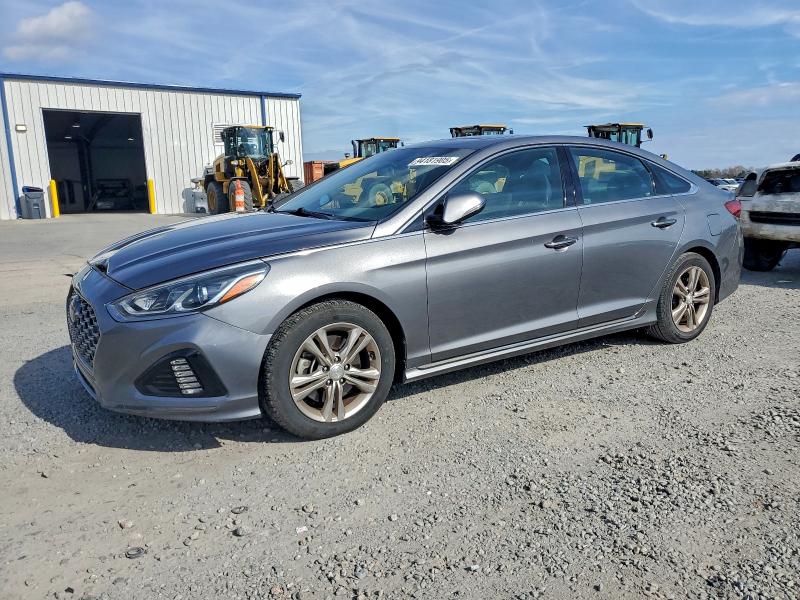 HYUNDAI SONATA LIM 2019 with VIN 5NPE34AF7KH814188 - Photo from auction