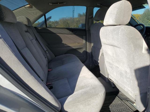 Photo 10 from auction – 2003 TOYOTA CAMRY LE with VIN 4T1BE30K83U718904