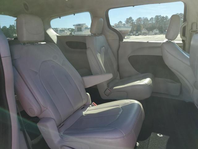 Photo 11 from auction – 2018 CHRYSLER PACIFICA T with VIN 2C4RC1BG6JR127194