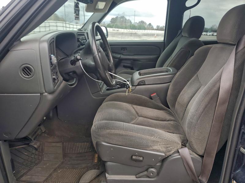 Photo 7 from auction – 2005 CHEVROLET SILVERADO with VIN 2GCEC13T951151441