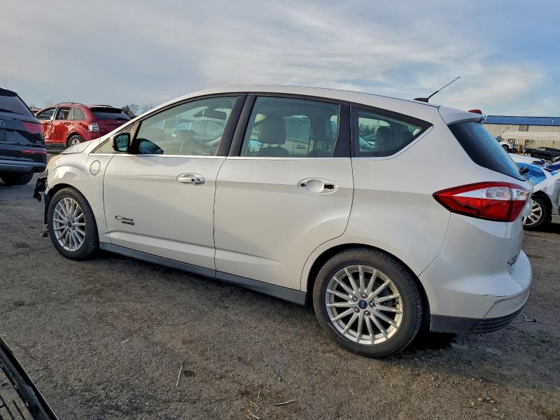 Photo 2 from auction – 2013 FORD C-MAX PREM with VIN 1FADP5CU4DL535349