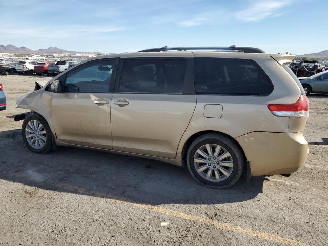 Фото 2 с аукциона – 2012 TOYOTA SIENNA XLE с VIN 5TDDK3DC9CS044193