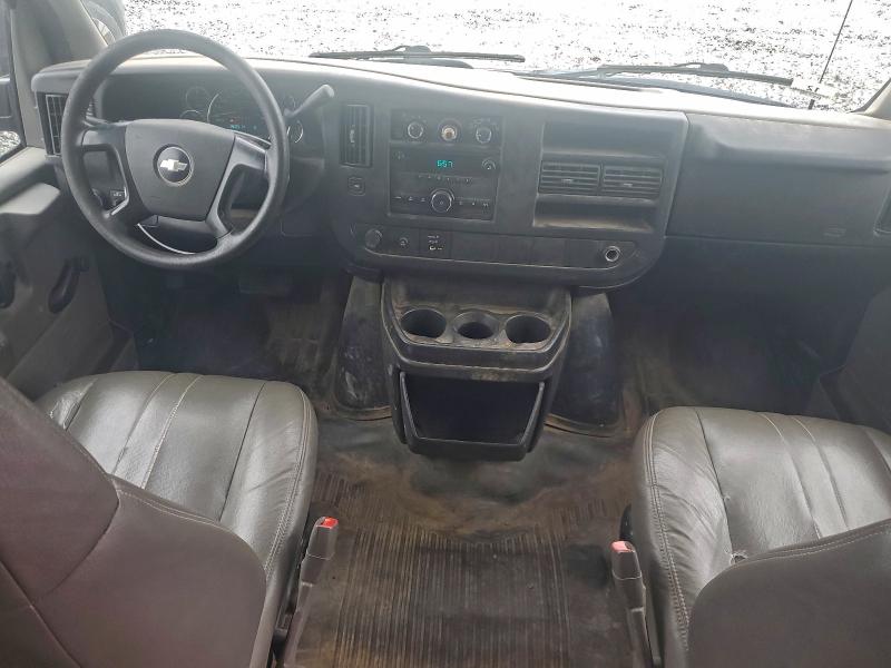Photo 8 from auction – 2009 CHEVROLET EXPRESS G2 with VIN 1GAGG25K091114452