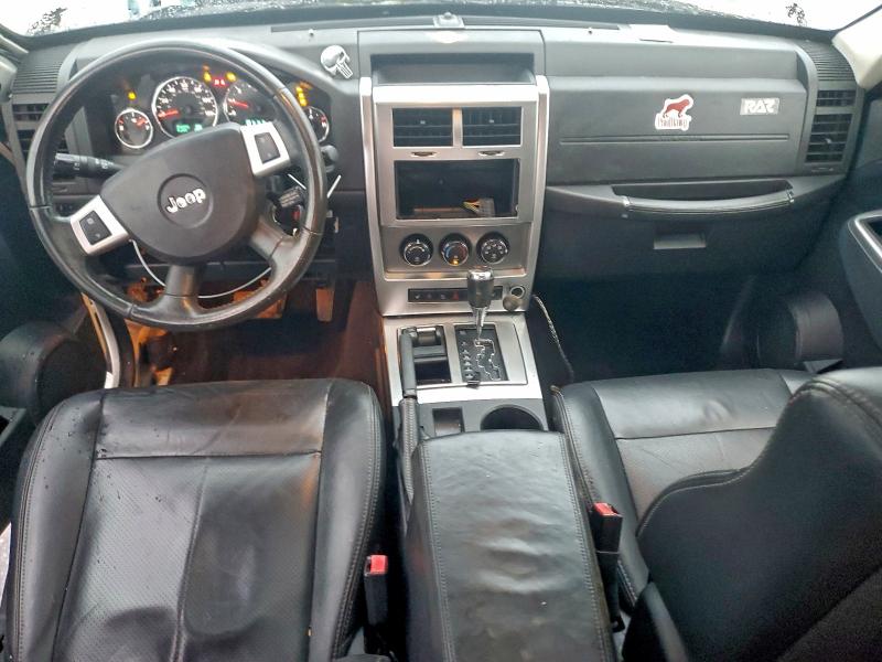 Photo 8 from auction – 2009 JEEP LIBERTY with VIN 1J8GN58K79W552679
