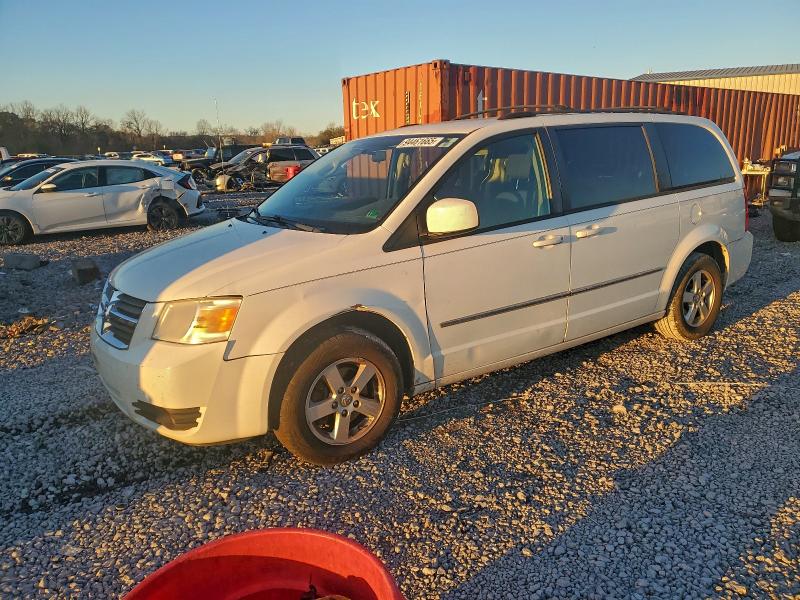 DODGE GRAND CARA 2010 with VIN 2D4RN5D14AR461673 - Photo from auction