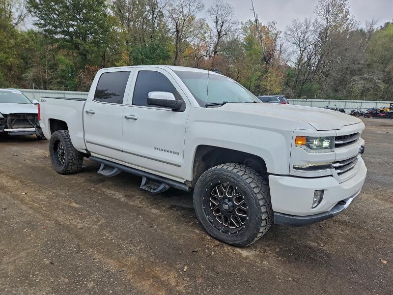 Photo 4 from auction – 2017 CHEVROLET SILVERADO with VIN 3GCUKSEC7HG380164
