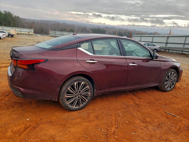Photo 3 from auction – 2023 NISSAN ALTIMA SL with VIN 1N4BL4EW2PN415571
