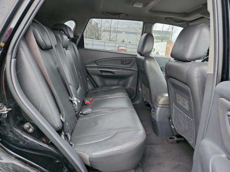Photo 11 from auction – 2005 HYUNDAI TUCSON GL with VIN KM8JM72D15U109919