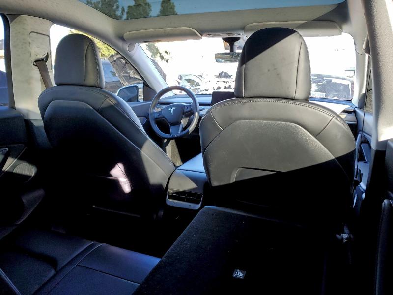 Photo 8 from auction – 2021 TESLA MODEL Y with VIN 5YJYGAEE2MF199777