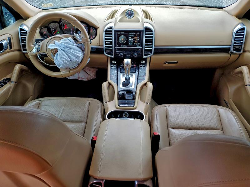 Photo 8 from auction – 2012 PORSCHE CAYENNE with VIN WP1AA2A24CLA12554