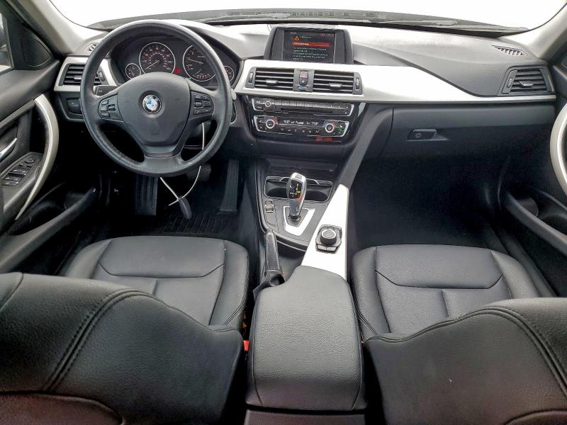 Photo 8 from auction – 2018 BMW 320 with VIN WBA8A3C51JA505479