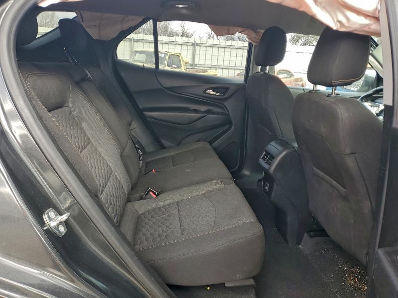Photo 11 from auction – 2019 CHEVROLET EQUINOX with VIN 2GNAXKEV4K6110602