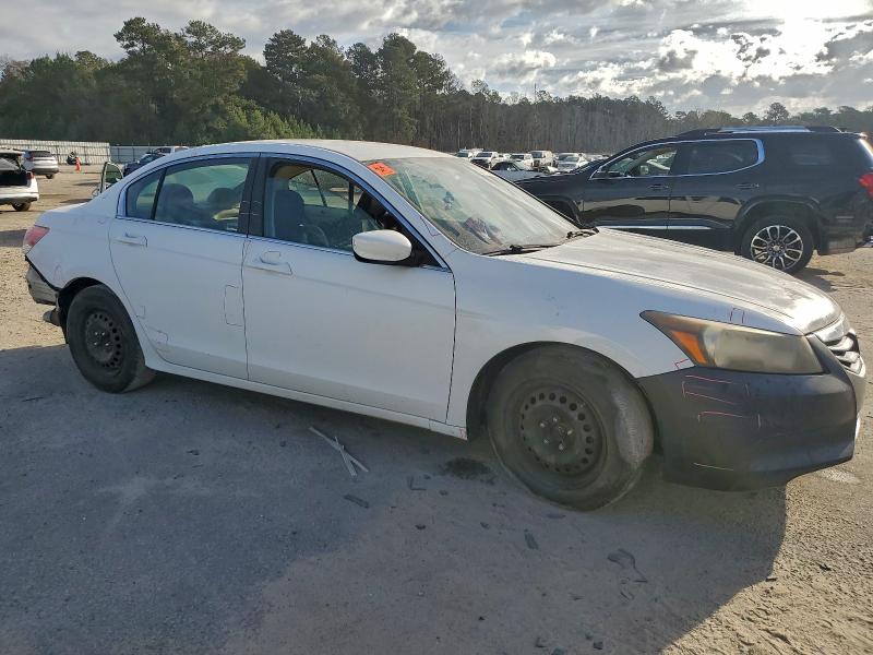 Photo 4 from auction – 2011 HONDA ACCORD LX with VIN 1HGCP2F35BA078066