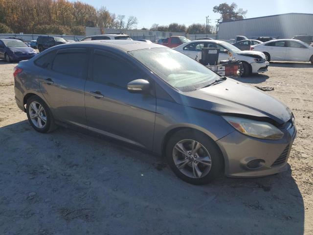 Photo 4 from auction – 2014 FORD FOCUS SE with VIN 1FADP3F2XEL418522