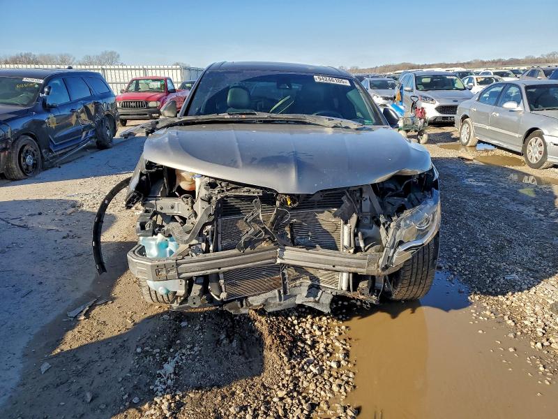 Photo 5 from auction – 2017 LINCOLN MKX RESERV with VIN 2LMPJ8LR7HBL40471