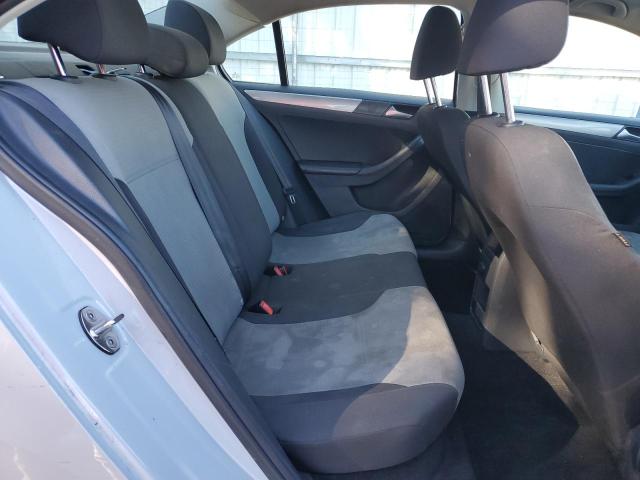 Photo 10 from auction – 2017 VOLKSWAGEN JETTA S with VIN 3VW2B7AJ9HM371053