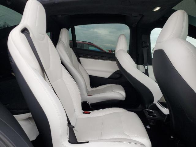 Photo 11 from auction – 2022 TESLA MODEL X with VIN 7SAXCBE62NF358212