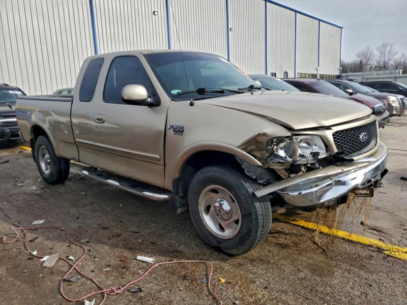 Photo 4 from auction – 2000 FORD F150 with VIN 1FTRX18W2YNA77789