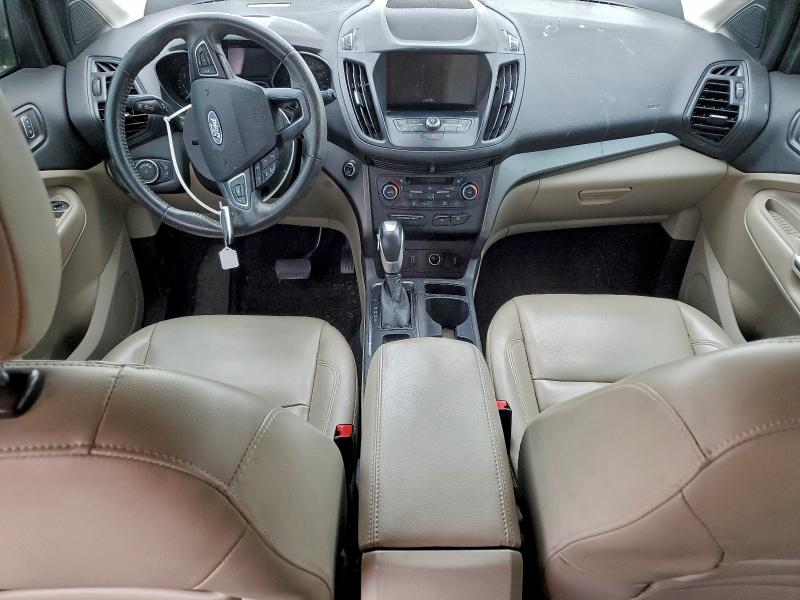 Photo 8 from auction – 2019 FORD ESCAPE SEL with VIN 1FMCU0HD6KUC02938