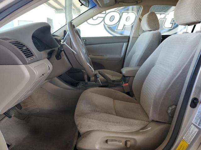Photo 7 from auction – 2002 TOYOTA CAMRY LE with VIN 4T1BF30K12U017651