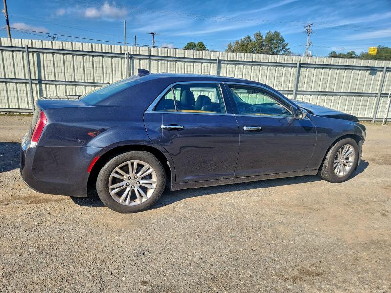 Photo 3 from auction – 2017 CHRYSLER 300C with VIN 2C3CCAEG5HH565131