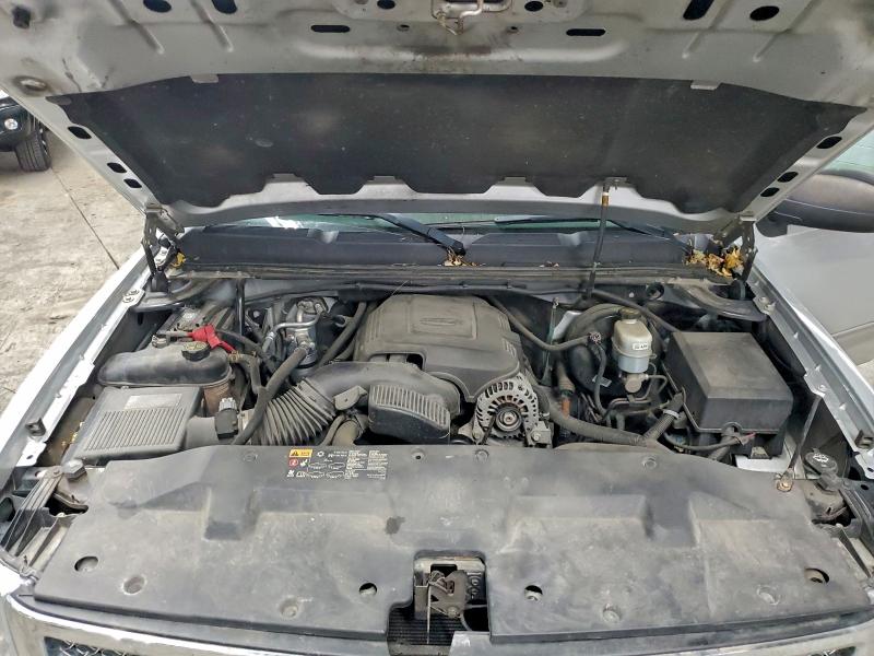 Photo 11 from auction – 2013 CHEVROLET SILVERADO with VIN 1GCRKSE74DZ375555