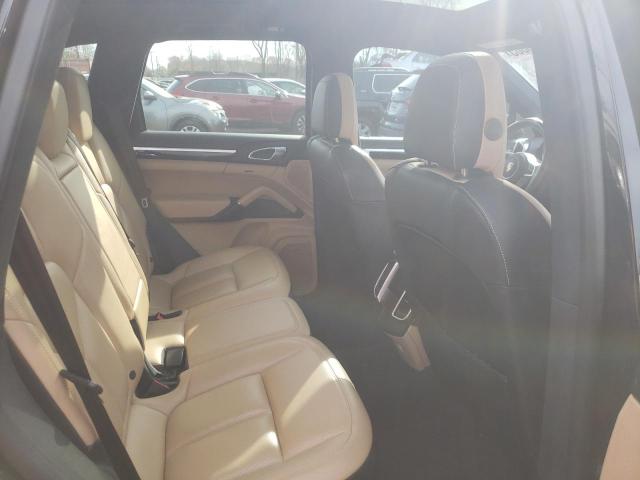 Photo 10 from auction – 2016 PORSCHE CAYENNE with VIN WP1AA2A27GKA08378