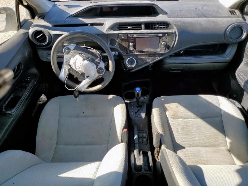 Photo 8 from auction – 2015 TOYOTA PRIUS C with VIN JTDKDTB38F1575522