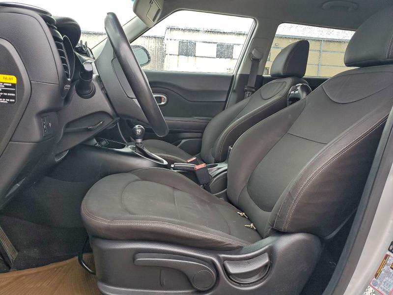 Photo 7 from auction – 2017 KIA SOUL with VIN KNDJN2A26H7413772