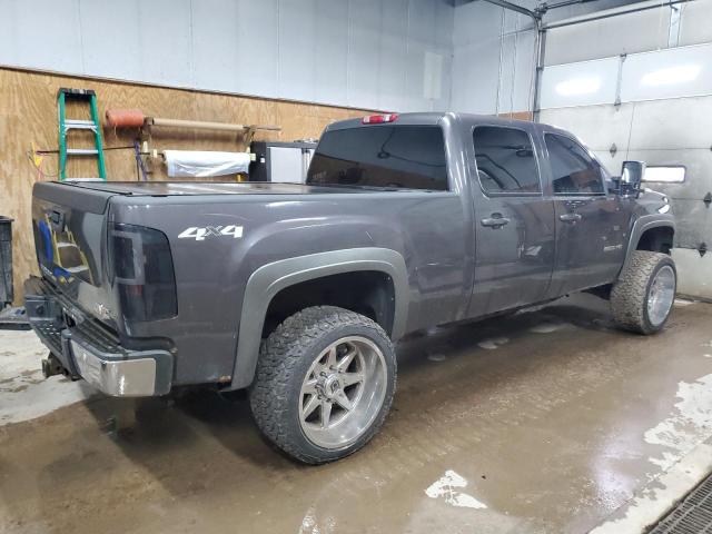 Photo 3 from auction – 2011 GMC SIERRA K25 with VIN 1GT121C8XBF119325