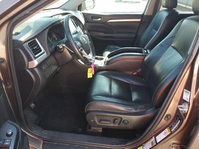 Photo 7 from auction – 2018 TOYOTA HIGHLANDER with VIN 5TDKZRFH5JS270274