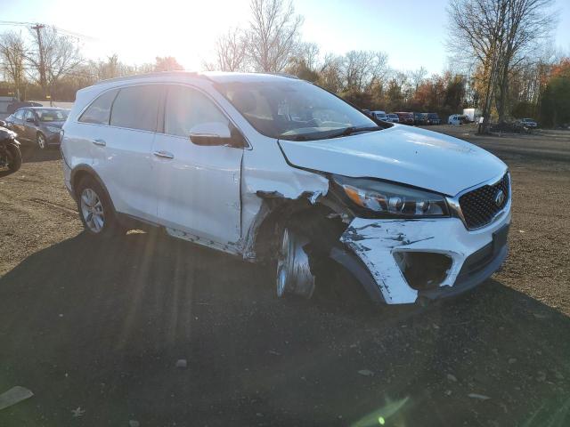 Photo 4 from auction – 2016 KIA SORENTO LX with VIN 5XYPGDA33GG016143