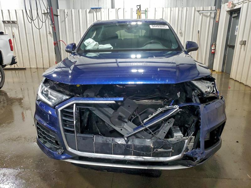 Photo 5 from auction – 2021 AUDI Q7 PREMIUM with VIN WA1LXAF77MD000203
