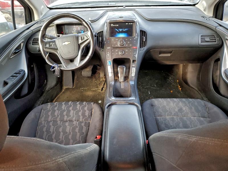 Photo 8 from auction – 2015 CHEVROLET VOLT with VIN 1G1RA6E44FU109106