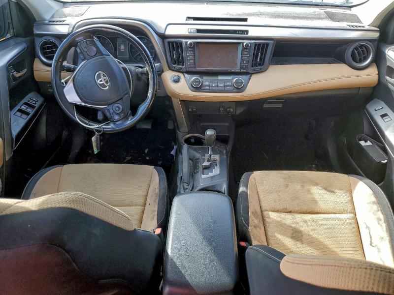 Photo 8 from auction – 2018 TOYOTA RAV4 ADVEN with VIN JTMWFREV1JD111734