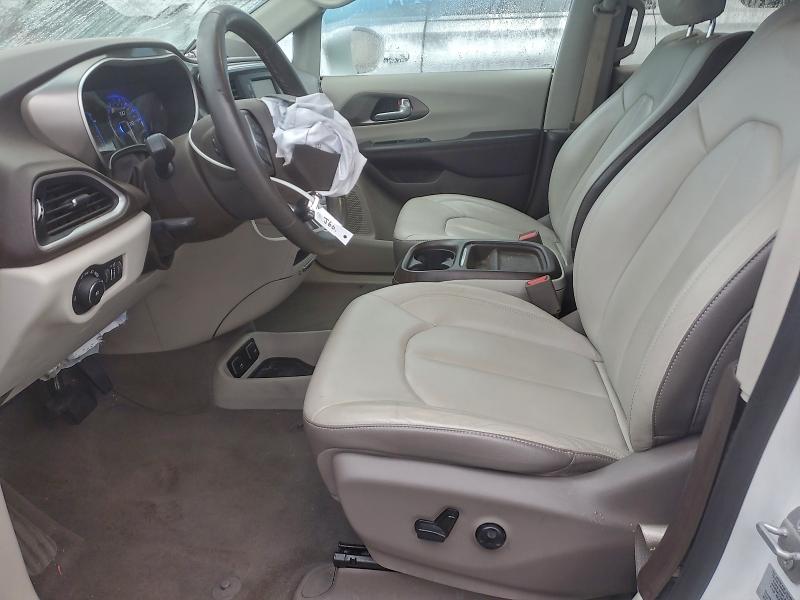 Zdjęcie 7 z aukcji – 2017 CHRYSLER PACIFICA TOURING L z VIN 2C4RC1BG0HR720608