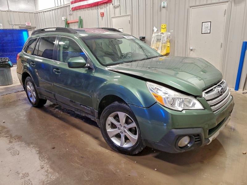 Photo 4 from auction – 2013 SUBARU OUTBACK 2. with VIN 4S4BRCKC9D3288401