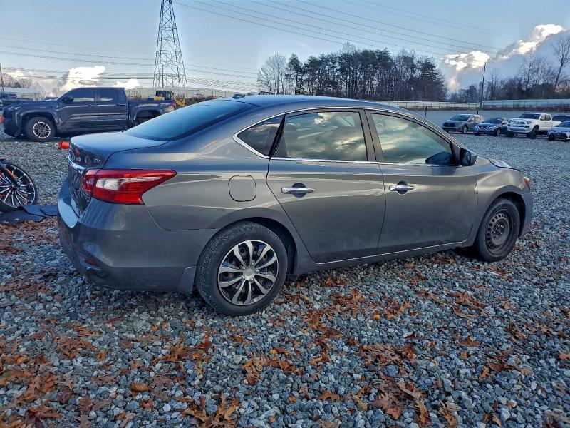 Photo 3 from auction – 2016 NISSAN SENTRA S with VIN 3N1AB7AP8GL636622