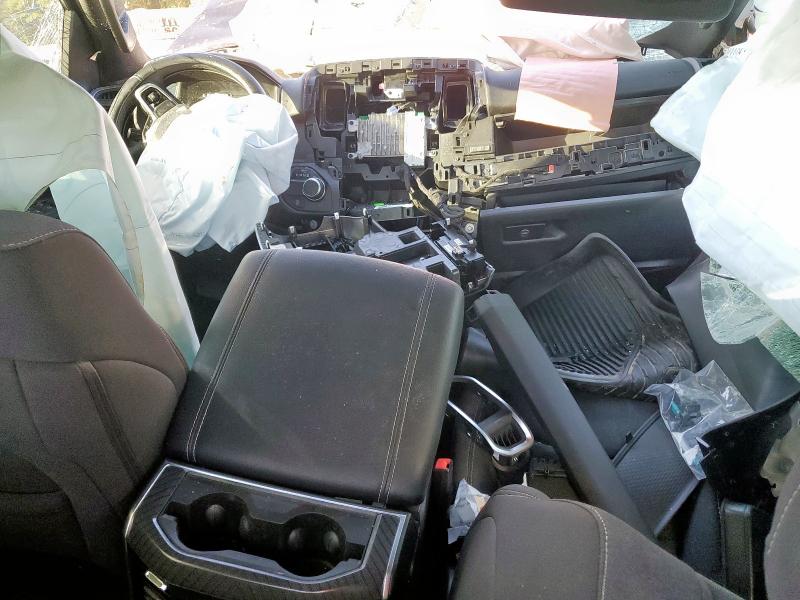 Photo 8 from auction – 2025 RAM 1500 with VIN 1C6RREFP4SN674003