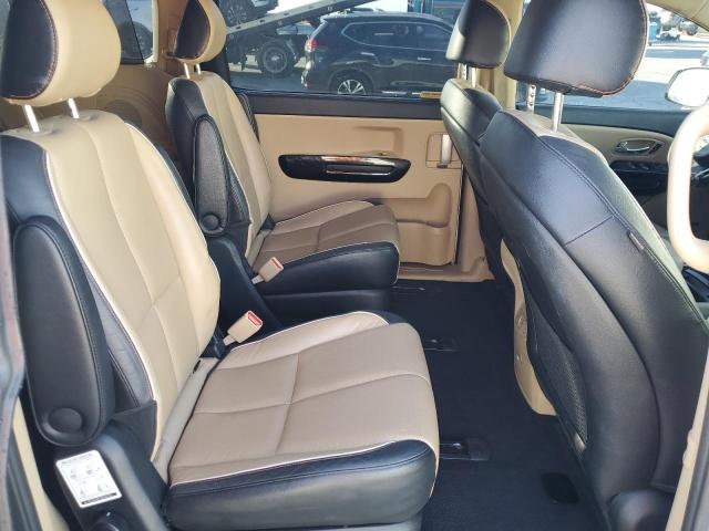 Photo 11 from auction – 2015 KIA SEDONA EX with VIN KNDMC5C13F6019299