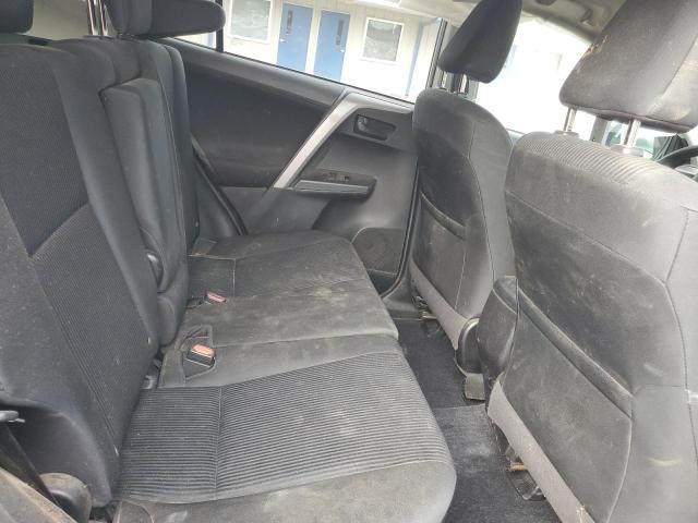Photo 11 from auction – 2018 TOYOTA RAV4 LE with VIN 2T3BFREV6JW846453
