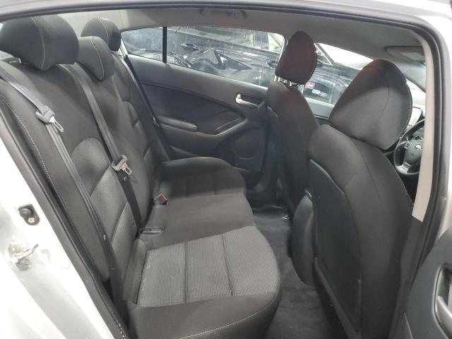 Photo 10 from auction – 2017 KIA FORTE LX with VIN 3KPFK4A74HE050300