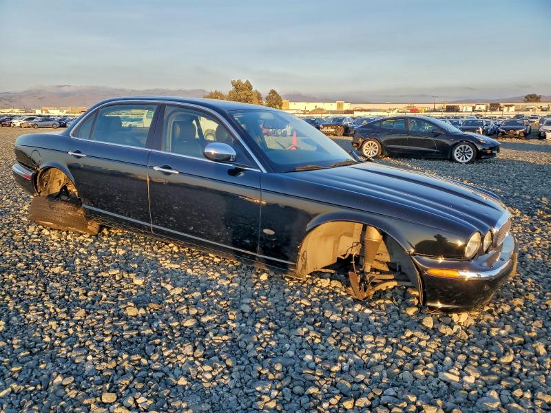 Photo 4 from auction – 2006 JAGUAR VANDENPLAS with VIN SAJWA82B96SH09791