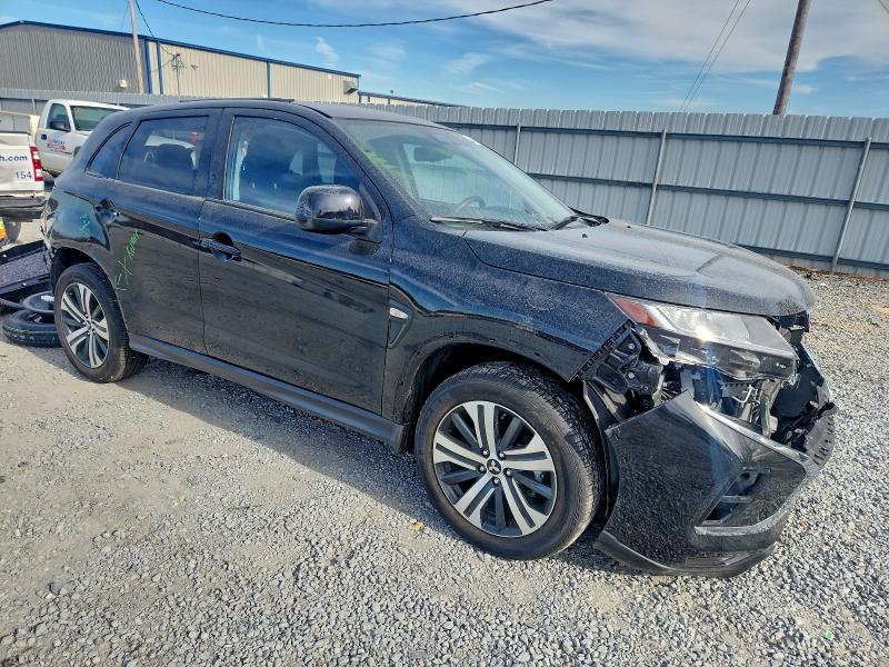 Photo 4 from auction – 2025 MITSUBISHI OUTLANDER with VIN JA4ARUAU1SU012599