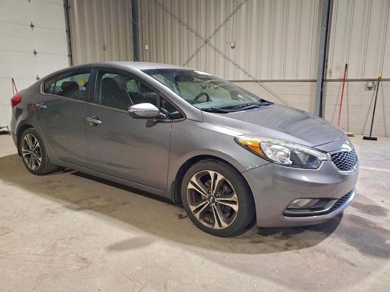 Photo 4 from auction – 2016 KIA FORTE EX with VIN KNAFX4A82G5490808